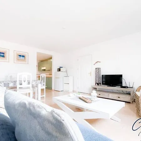 Apartment Corralejo Marea - Pool View- Wifi Free