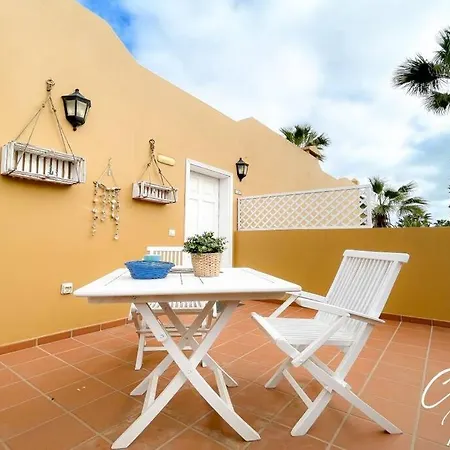 Corralejo Marea - Pool View- Wifi Free Apartment